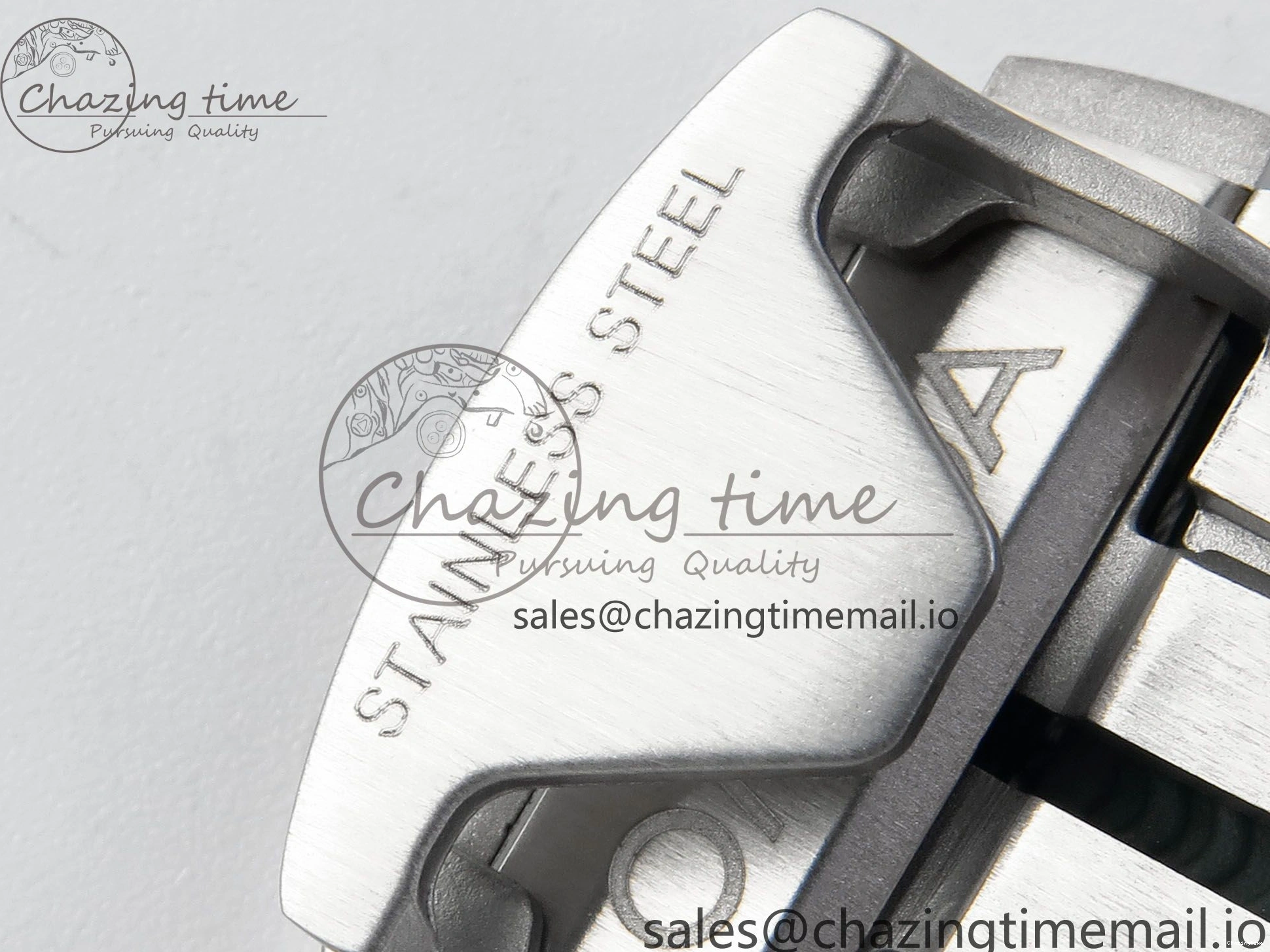 0401 Bold Seamaster Planet Ocean 600M 43.5mm SS SCF 1:1 Best Edition Green Bezel Gray Dial on Green Rubber Strap A8900 Super Clone 7666